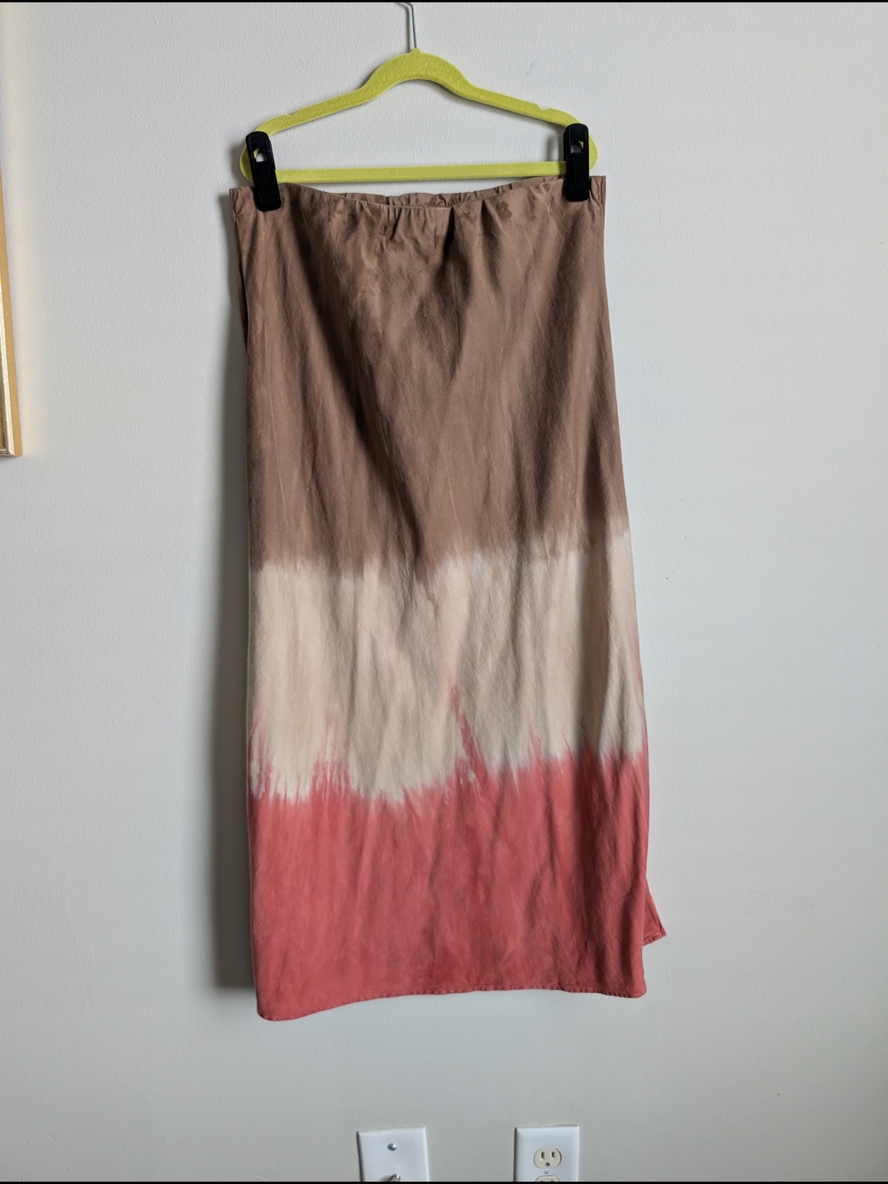 Anthropologie Cloth & Stone Beige to Coral Dip-Dye Midi Skirt Size M